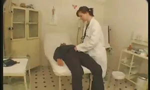 زیبایی در سمت راست نیمکت عکس س کس ی