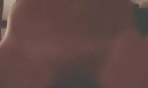 با کودک در رختخواب رابطه جنسی عکس کس پورن برقرار کنید