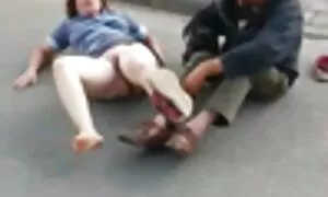او دختر گربه را در جایی از ورودی عکسهای سکسی کوس کیر لیس زد و لیس زد